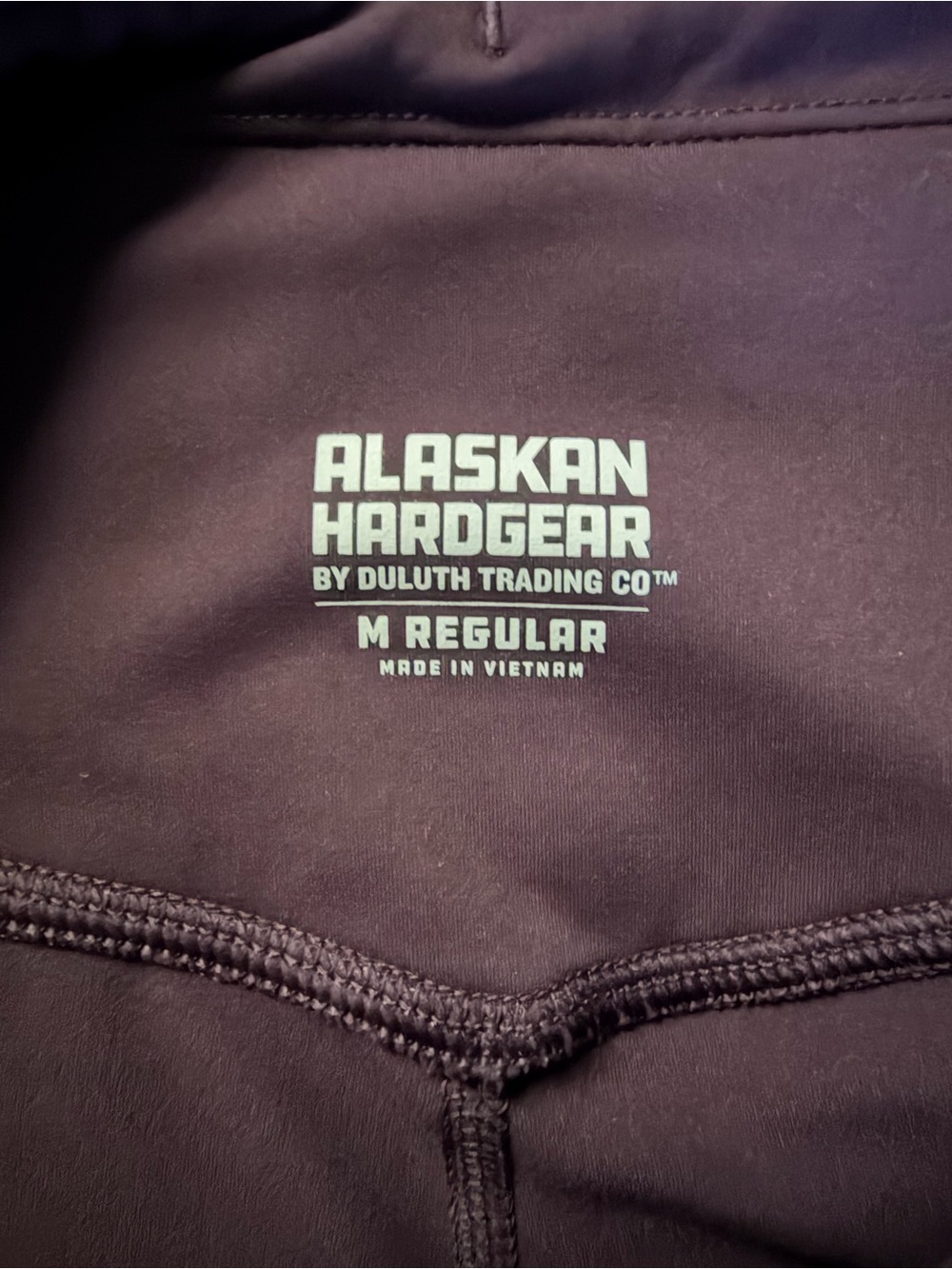 NWOT!!!! Duluth Trading Co Plum Performance Leggings with Side Pockets - Picture 4 of 5